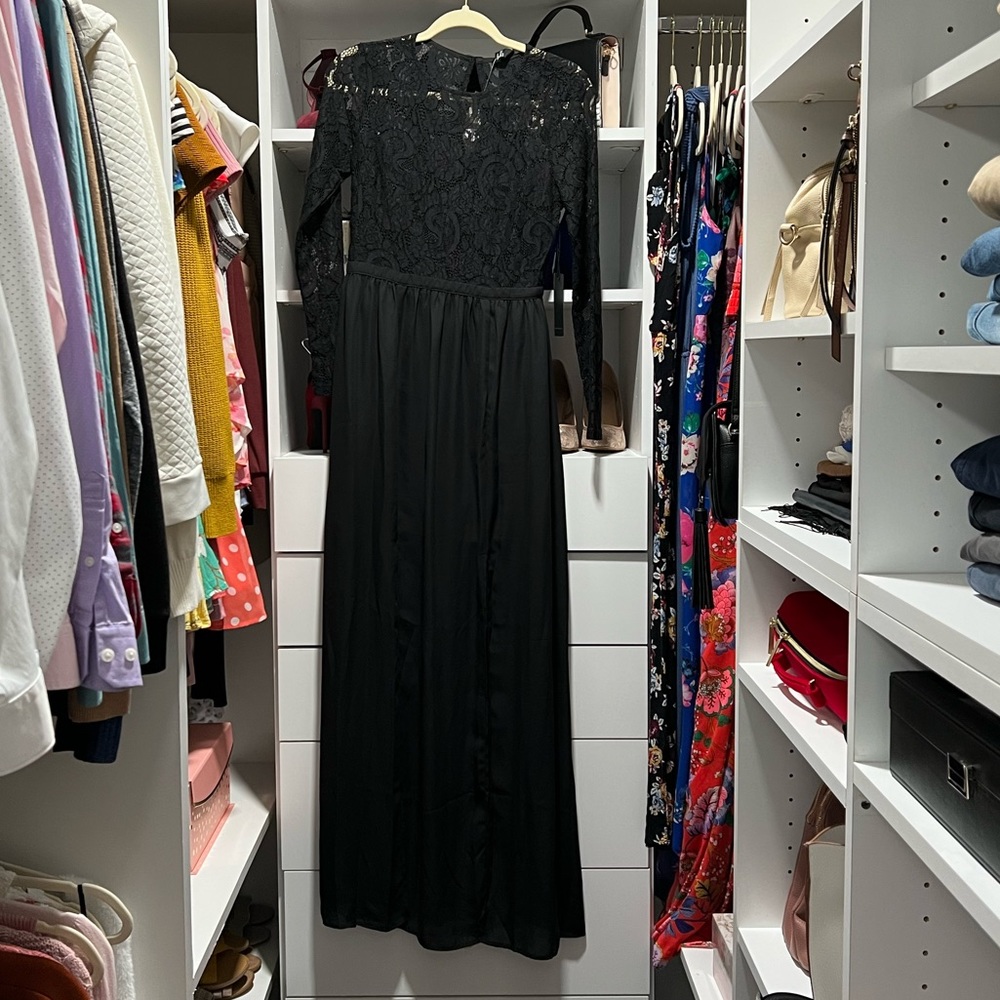 (New)Long lace black  dress